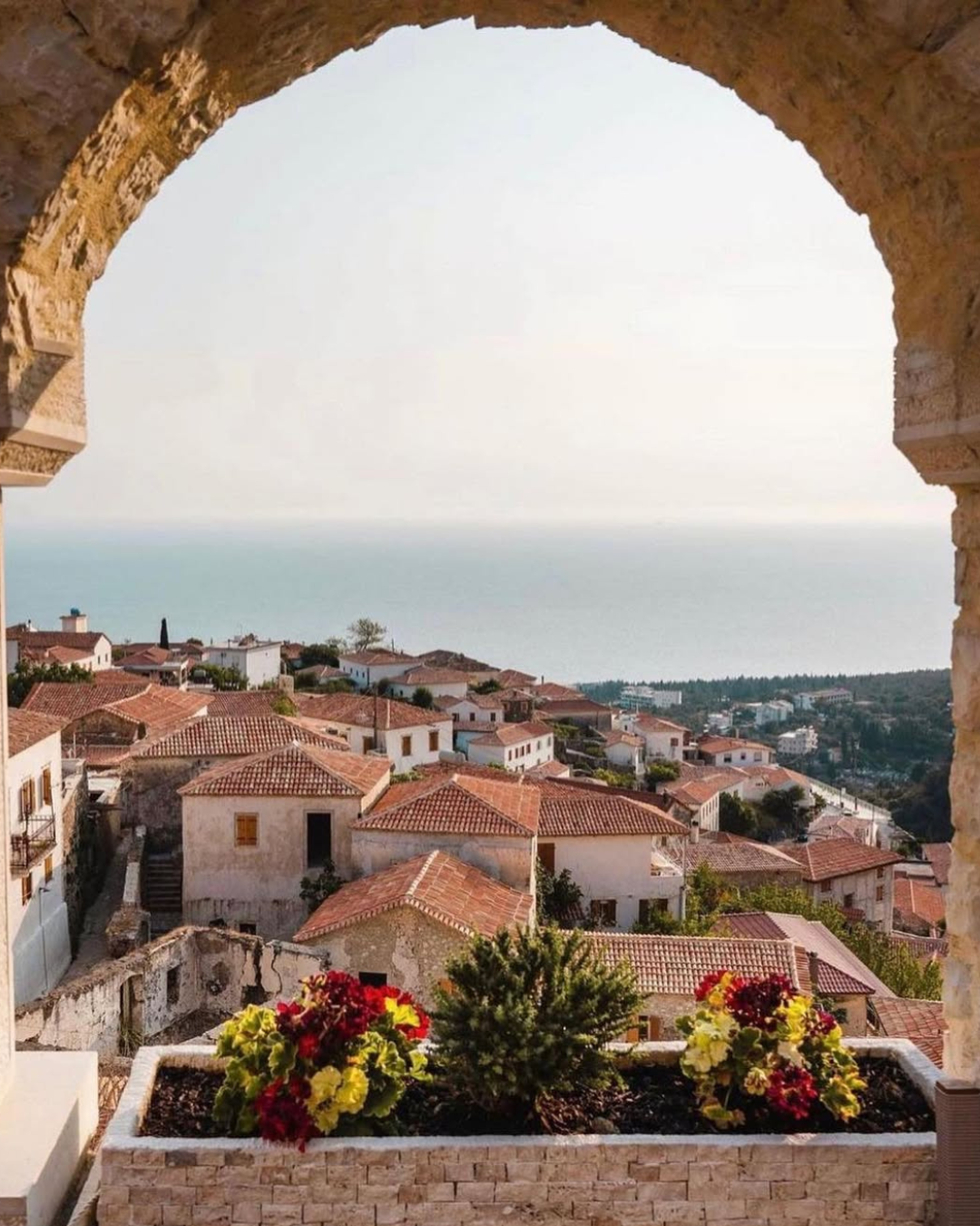 Zoe Hora Upper Area View