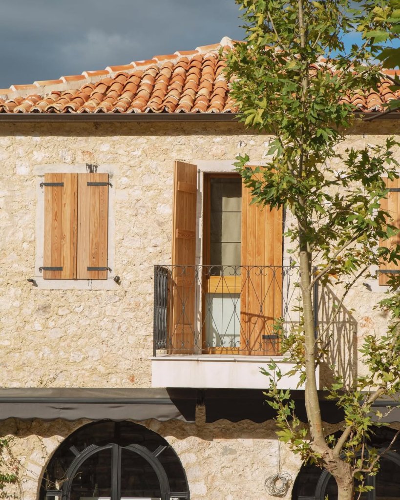 Dhermi Rooms Zoe Hora